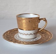 Tasse et sa sous-tasse