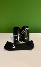 Protège tibia Nike bonne