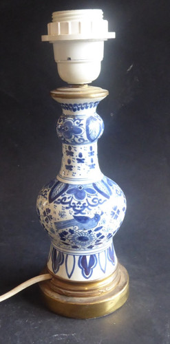 Petite lampe dans - style, delft