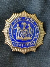 Insigne SWAT . police New york . USA . Police  swat team NYPD  badge