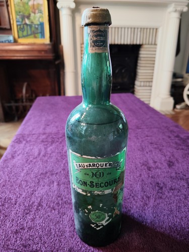 Bouteille eau arquebuse - bouteille, d'arquebuse