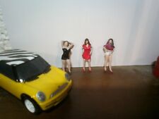 Compatible SCALEXTRIC CARRERA figurine 1/32  3 pin up