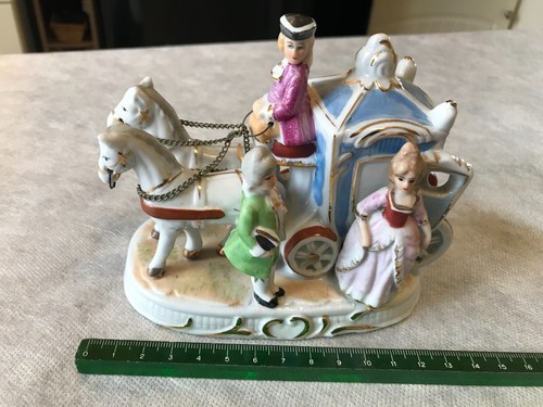 Ancienne caleche chevaux - ancienne,