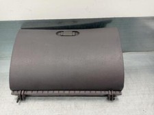 685001C700 boîte a gants