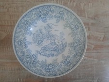 7 assiettes creuses décor champêtre bleu toile Jouy, début XXème