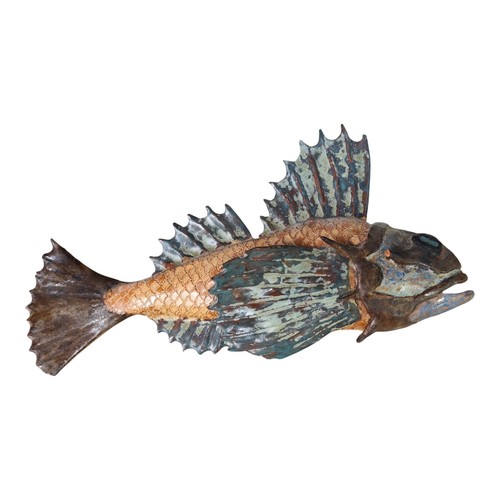 Grand poisson mural - , en
