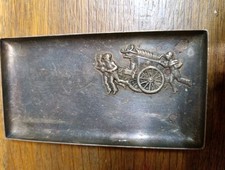 Vide Poche En Métal Argenté Sapeurs Pompiers  Pompe à Bras 