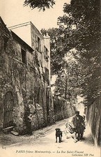 PARIS (75) Montmartre rue Saint Vincent attelage chien attelé