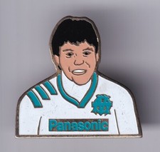 RARE PINS PIN'S .. FOOTBALL