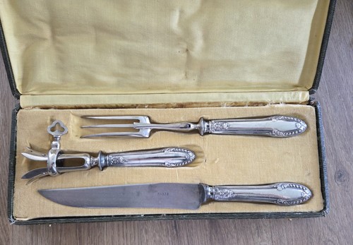 Très vieux service - , gigot