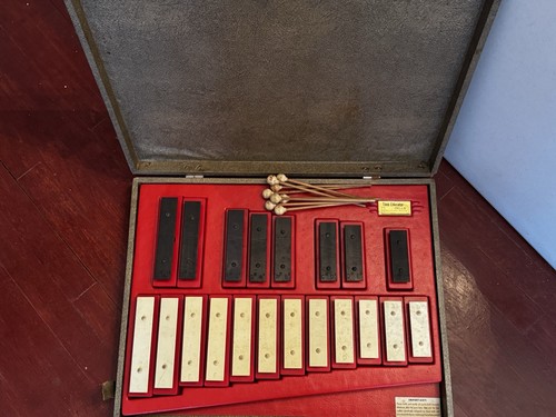 Vtg xylophone tone bell set - vtg,