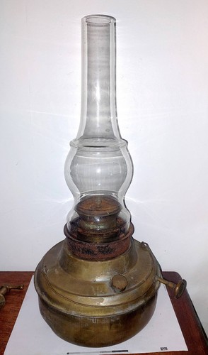 Grosse lampe petrole - grosse,