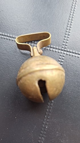 Ancien grelot laiton - “ancien,