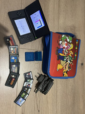 Lot nitendo ds + Jeux + Pochettes + Chargeur