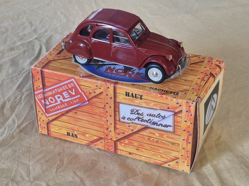 Voiture miniature citroën 2cv - voiture,