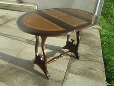 Table broderie pour meubles