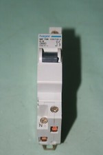 disjoncteur Hager C6 Bornes