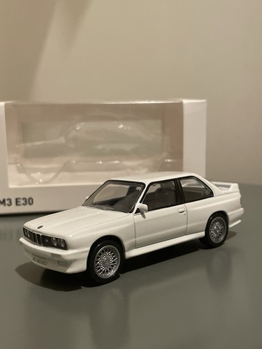 Miniature norev bmw e30 - miniature,