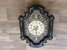 oeil de boeuf / cartel époque Napoléon III en marquéterie de nacre cartouche