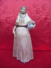 Figurine En Porcelaine Noble Dame Espagnole Lladro 35Cm Top !