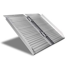RAMPES DE FAUTEUIL ROULANT RAMPES PLIABLES DE CHARGEMENT 61CM DE LONG, MAX 272KG