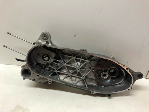 Carter moteur gauche - un,