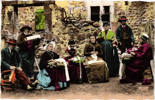 Cpa les scenes villageoises - les,