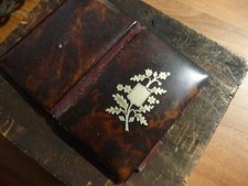 Carnet de Bal en écaille