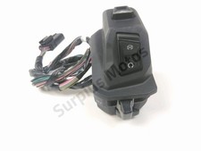 COMMODO DROIT PIAGGIO MP3 400 HPE RST CLASSIC 2022-2023 / NE 57078