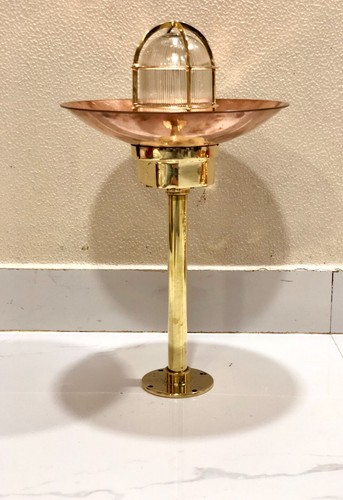 Lampes cloisonnières