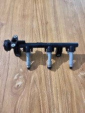 RAMPE INJECTEUR PEUGEOT 107