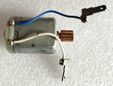 Petit Moteur 12 V.  4,5  cm