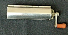 ancienn rouleau rouleuse de cigarettes "L EXELSIOR" ET Dép. avec manivelle bois
