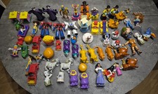 Gros lot de 61 jouets