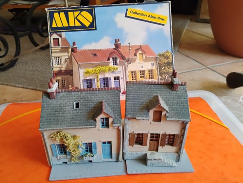 Maquette montée mkd 610 - maquette,