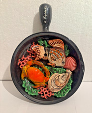  poëlon plat  trompe l' oeil barbotine crustacés poissons VALLAURIS