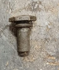 # ecrou de cache culbuteur motobecane 125 175 z46c z54c z2c z24c z23c z56c z57c