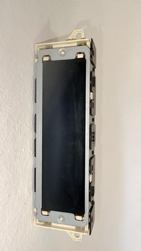 9666631380 écran