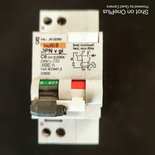 Disjoncteur différentiel Merlin Gerin DPN Vigi C6 6A 30mA | multi9 | 1P+N | 230V