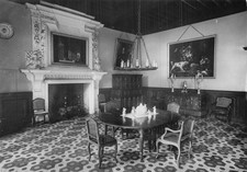 89 TANLAY LE CHATEAU CHEMINEE EN PIERRE DE LEZINNES