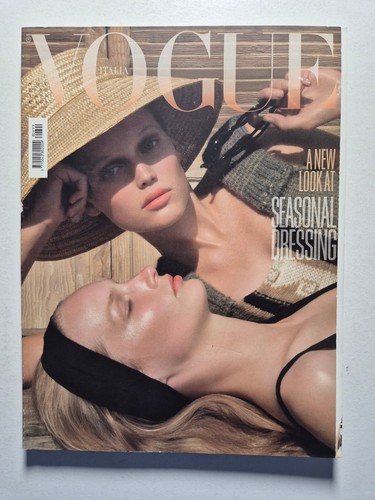 Magazine mode fashion - , vogue