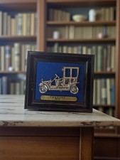 Ancien véhicule miniature