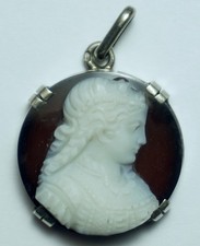 Pendentif, Camée Agate  19ème - Monture en ARGENT