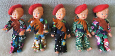 Lot de 5 poupées miniatures à Béret rouge et tenues colorées Hauteur 9 cm