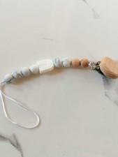 Attache sucette attache