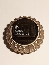 Boule pour machine à écrire IBM : 12 Cubic Italic     #16