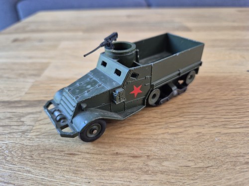 Half track usm3 - dinky, toys