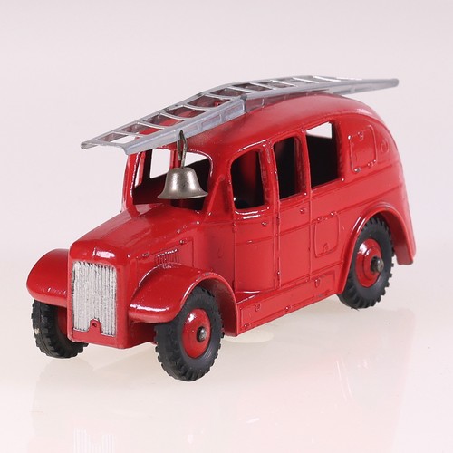 Dinky toys 250 pompier - dinky,