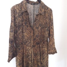 Robe Zara noir jaune motif reptile taille M/L