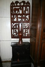 Paravent en bois exotique. Afrique début du XIX ème siècle.